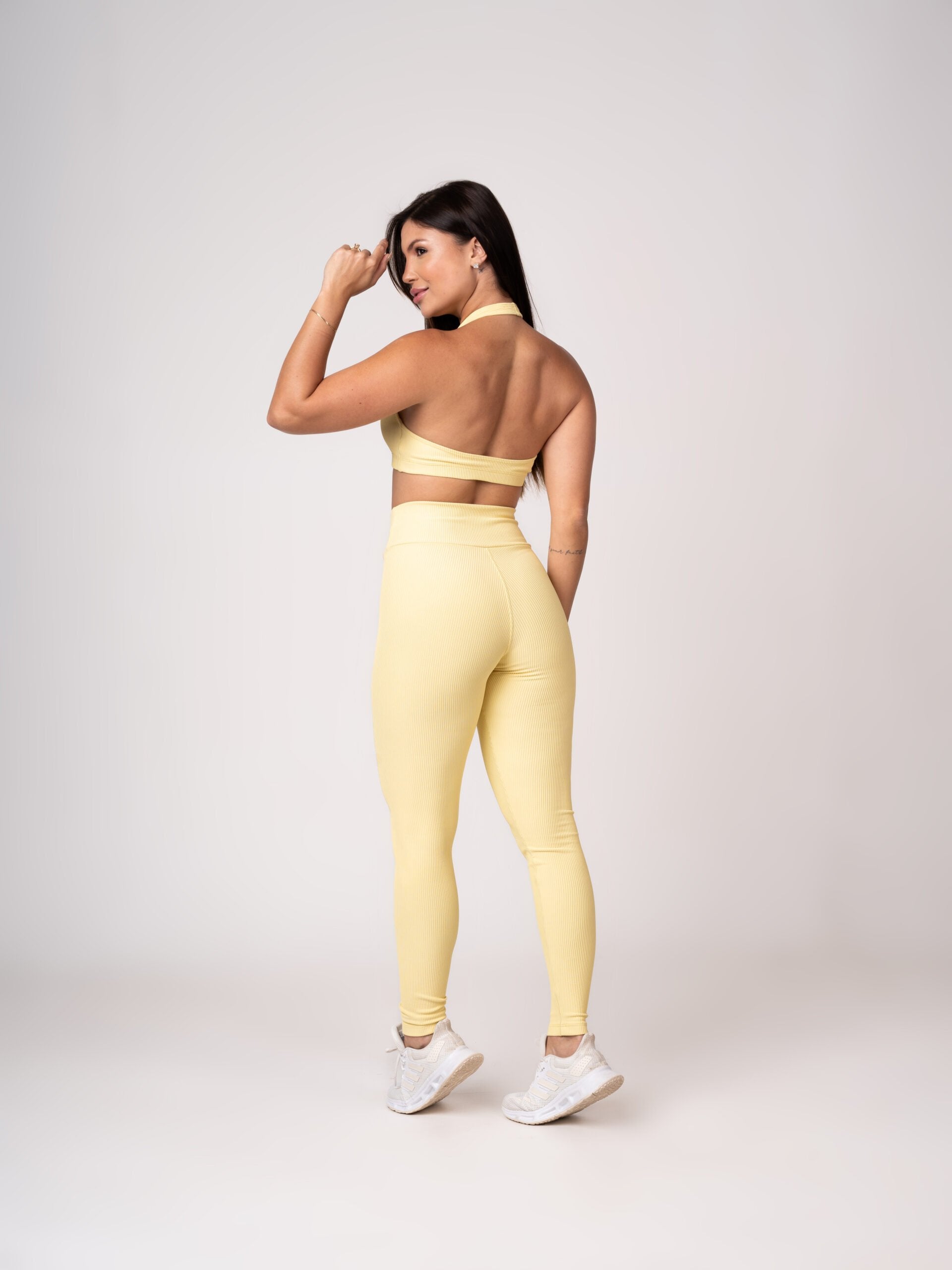 Conjunto Legging e Top Frente Única Amarelo Manteiga